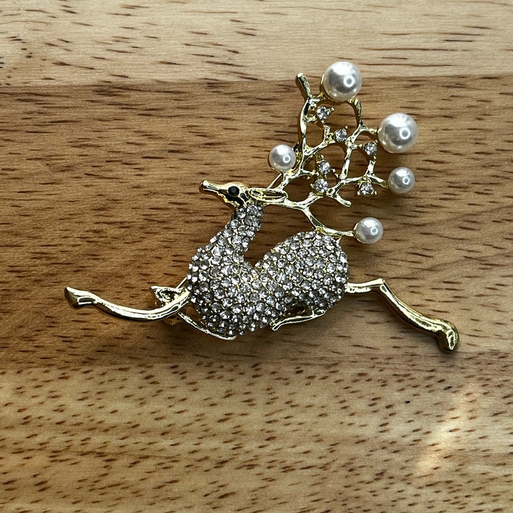 Gold and Pearls Reindeer Brooch